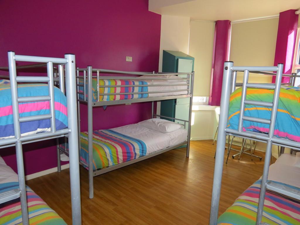 Nosda Studio Hostel Cardiff Chambre photo