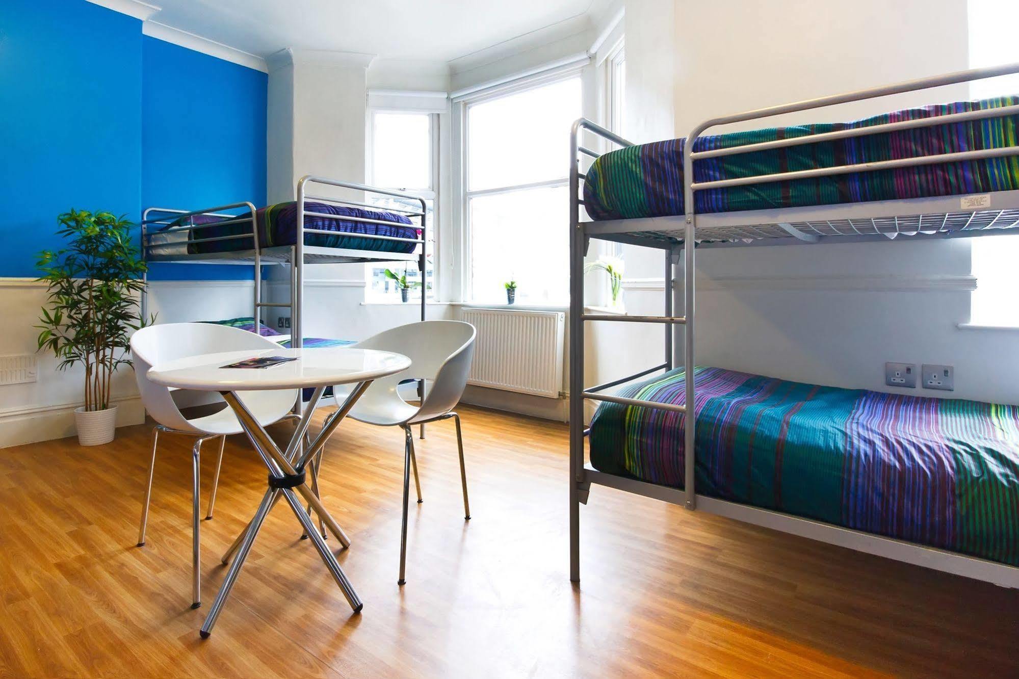 Nosda Studio Hostel Cardiff Extérieur photo