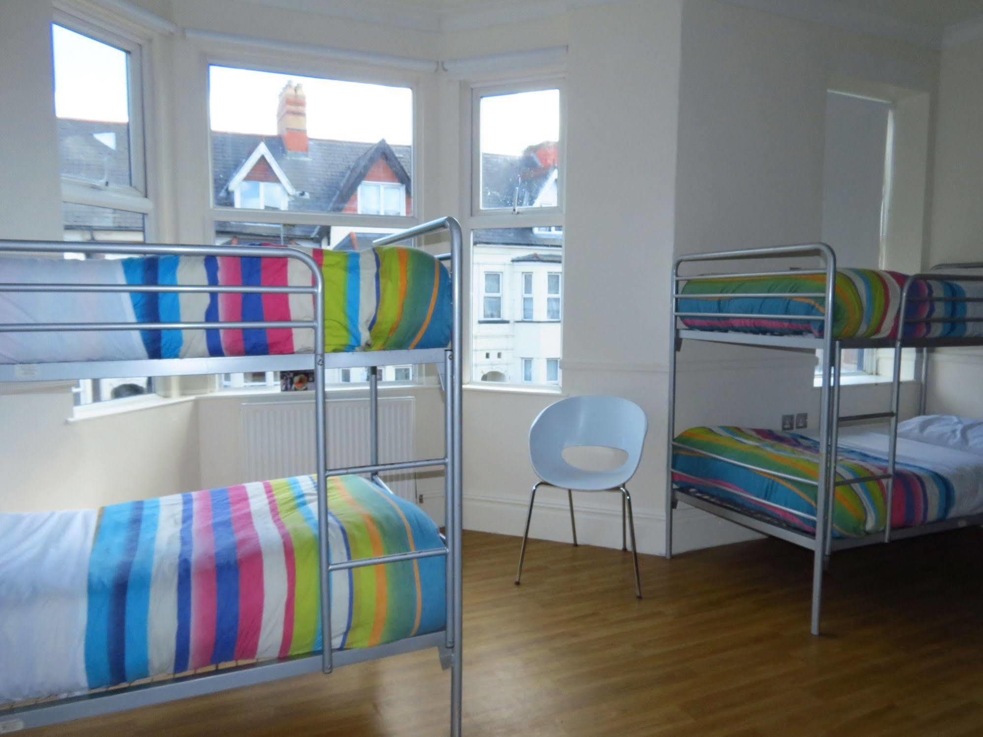 Nosda Studio Hostel Cardiff Extérieur photo