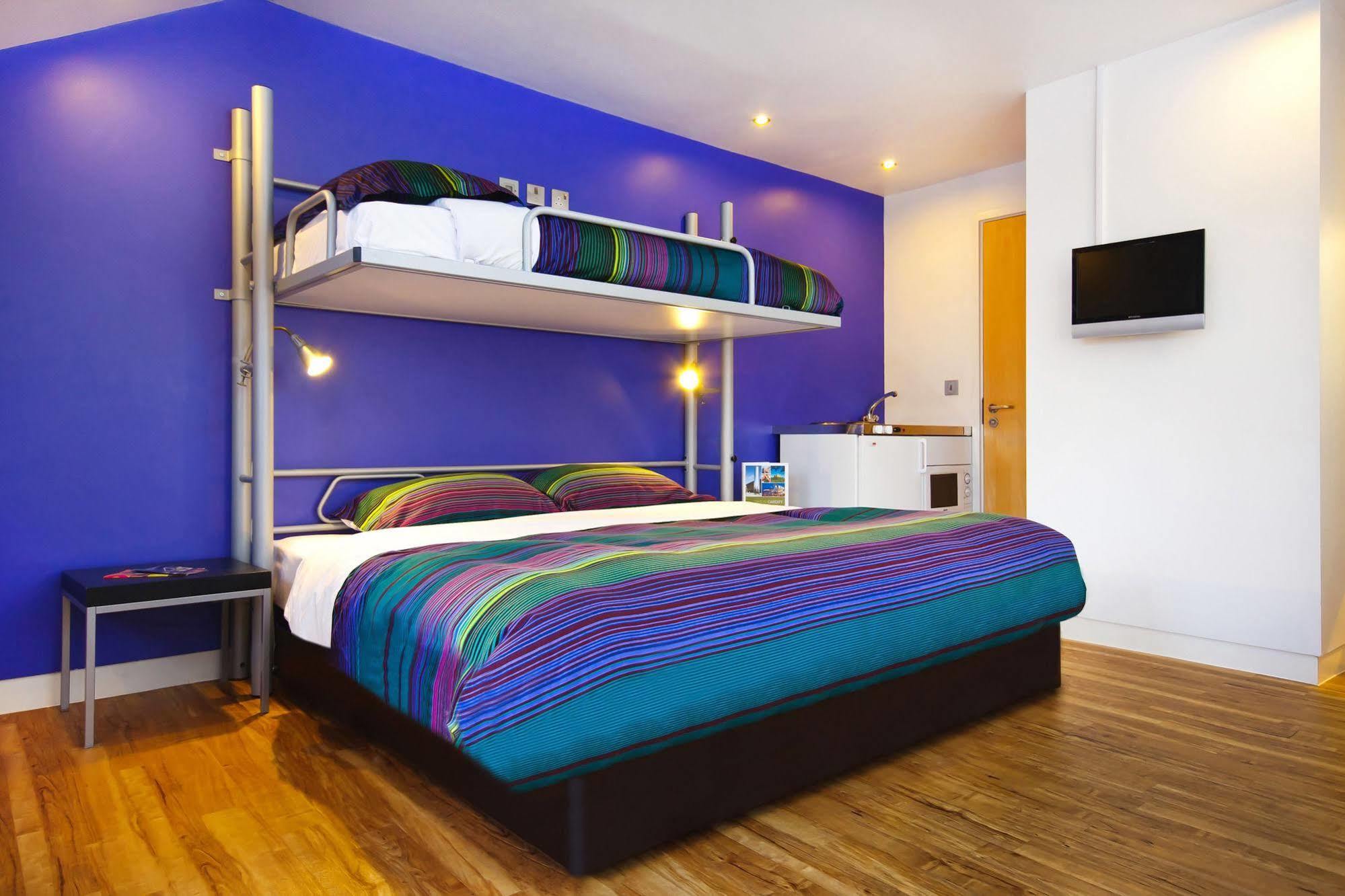 Nosda Studio Hostel Cardiff Extérieur photo